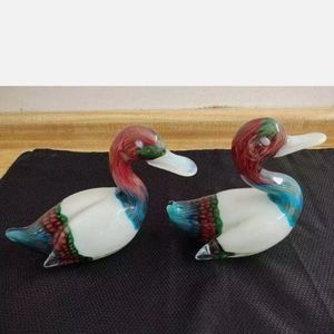 Vintage Murano art glass Seguso? duck pair with copper infusion.